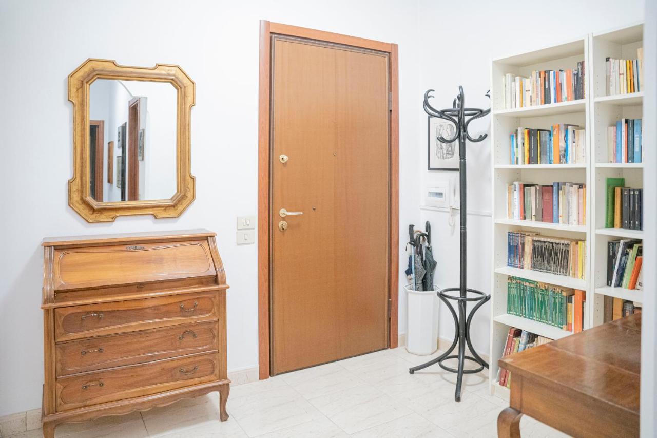 076 - Casa La Libreria, Centro Citta Di Chiavari, 500 Metri Da Mare E Spiagge - 2 Camere Da Letto Kültér fotó